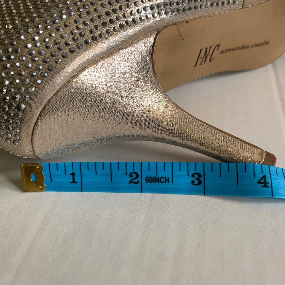I.N.C International Concepts Heels Shoes Gold Sparkles Heels Size 10. - Picture 9 of 9